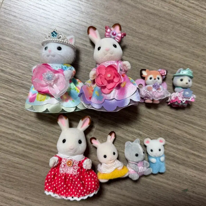 [BUNJANG] Sylvanian Families Bundle Set Figures / 실바니안 피규어 일괄