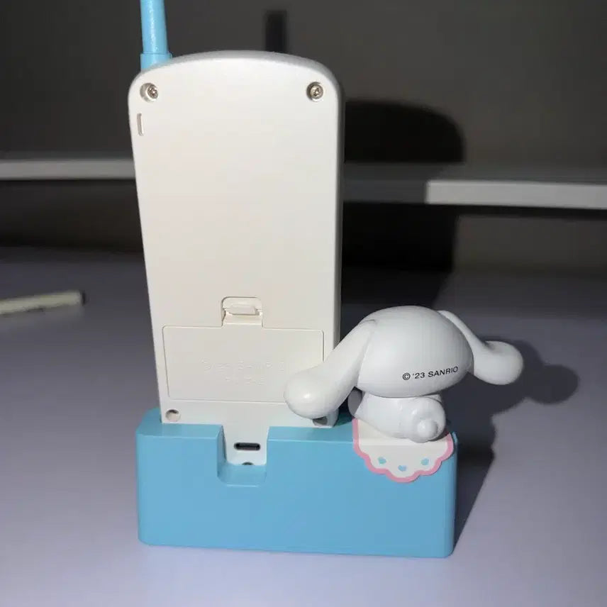 [BUNJANG] Sanrio Cinnamoroll Telephone-Shaped Desk Clock Mood Light Goods / 산리오 시나모롤 전화기 모양 탁상시계 무드등 굿즈