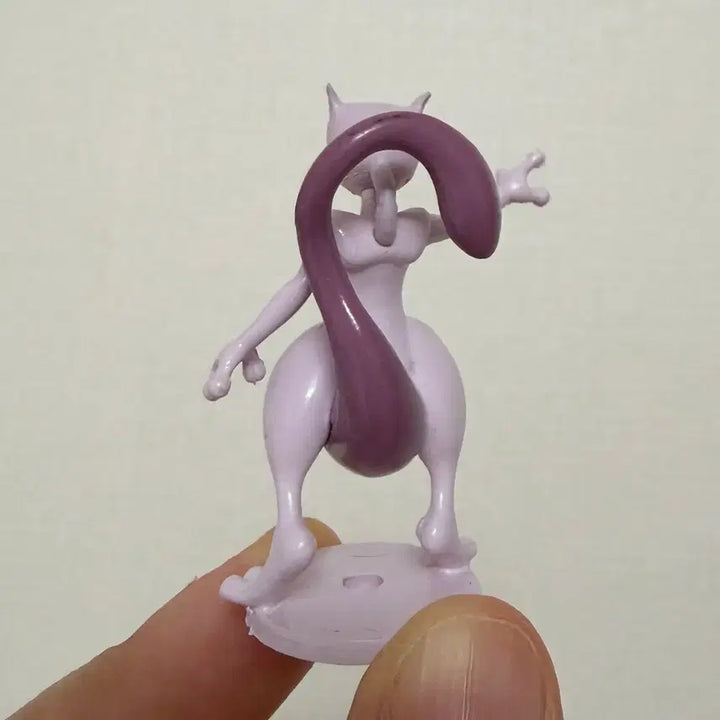 [BUNJANG] Mewtwo Figure Pokemon / 포켓몬스터 뮤츠 피규어