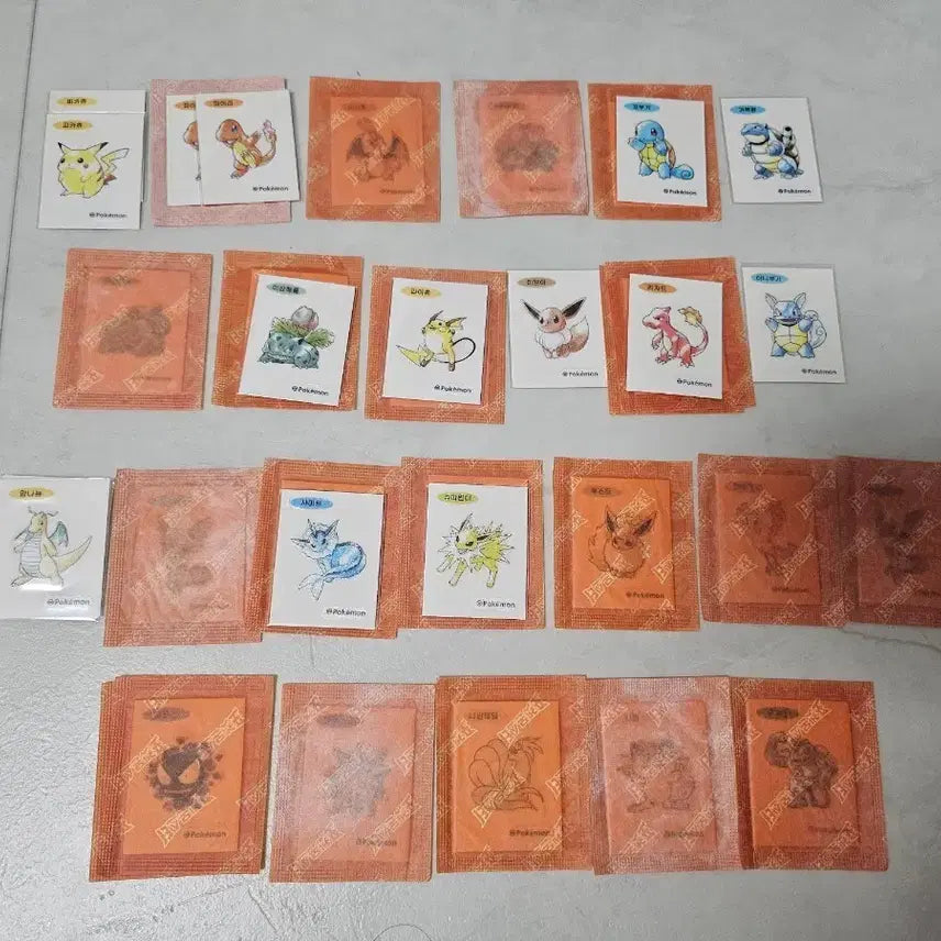 [BUNJANG] 30th Anniversary Pokémon Artwork Tteu-Ddu-Seal / 30주년 포켓몬 아트웍 띠부씰 판매 해요