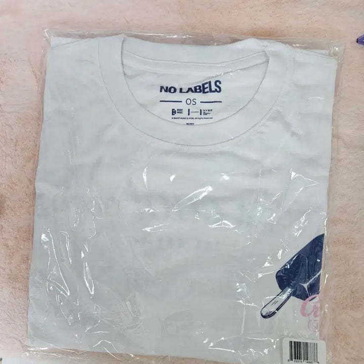 [BUNJANG] TXT Yeonjun NO_LABELS Part 2 USA Exclusive "Ice Cream" T-Shirt / 투바투 연준 노레이블즈 파트투 미국 아이스크림 티셔츠 양도