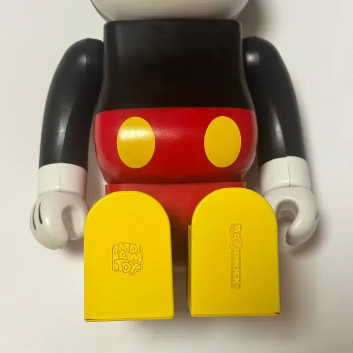[BUNJANG] Medicom BE@RBRICK Mickey Mouse 400% Figure / 베어브릭 미키마우스 400% 피규어