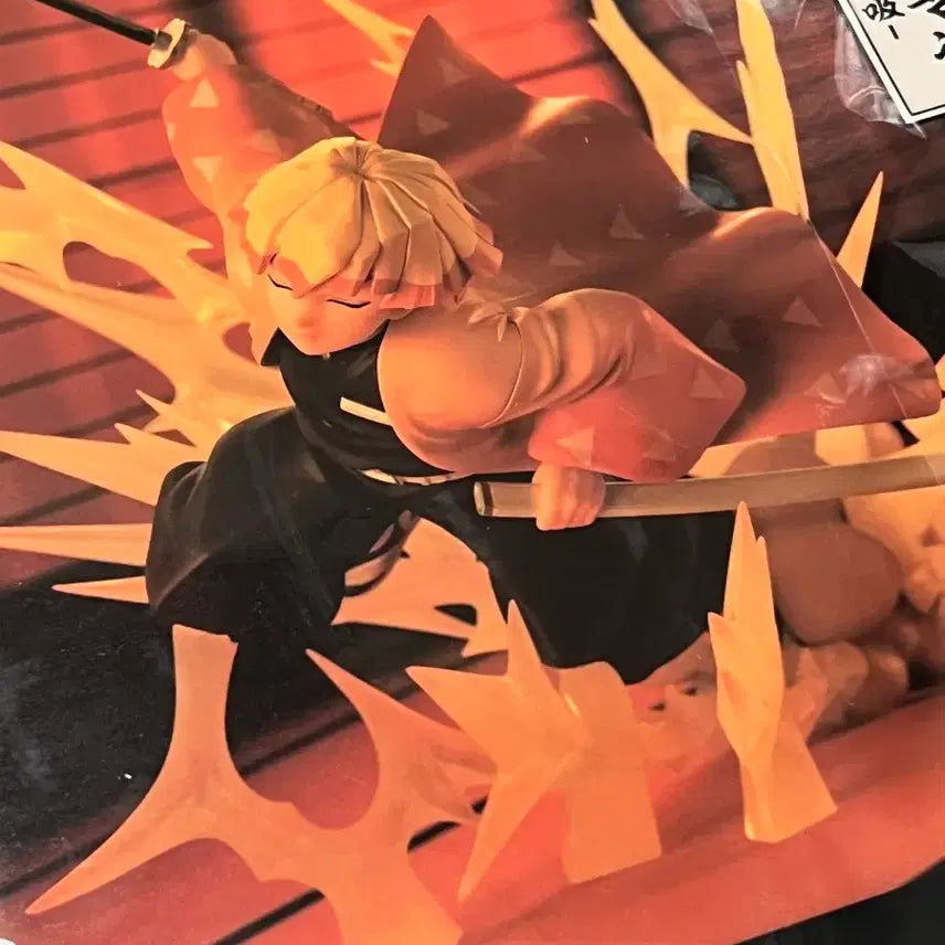 [BUNJANG] Aniplex+ Zenitsu Agatsuma Figure (Sealed) / 아츠제로  젠이츠 미개봉