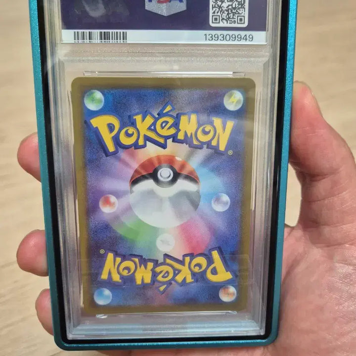 [BUNJANG] Pokemon Scarlet &amp; Violet Pikachu PSA 10 with Case / 포켓몬 스칼렛바이올렛 피카츄 PSA10 케이스 포함 판매