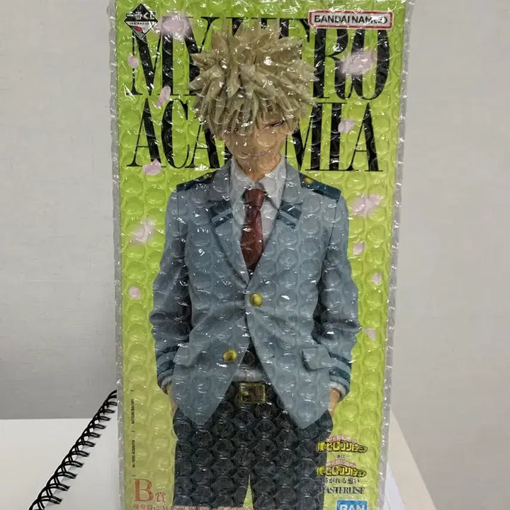 [BUNJANG] Ichiban Kuji B Prize Katsuki Bakugo Uniform Figure (Sealed) / 이치방쿠지 B상 바쿠고 피규어 미개봉