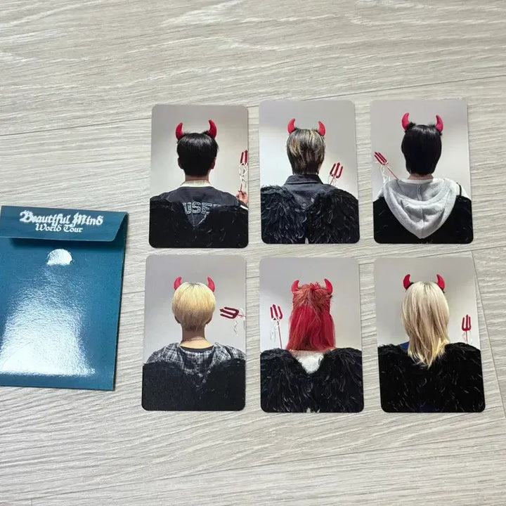 [BUNJANG] XDINARY HEROES Beautiful World Tour Concert Photocard / 엑디즈 뷰마 중콘 입장포카 Beautiful mind world tour