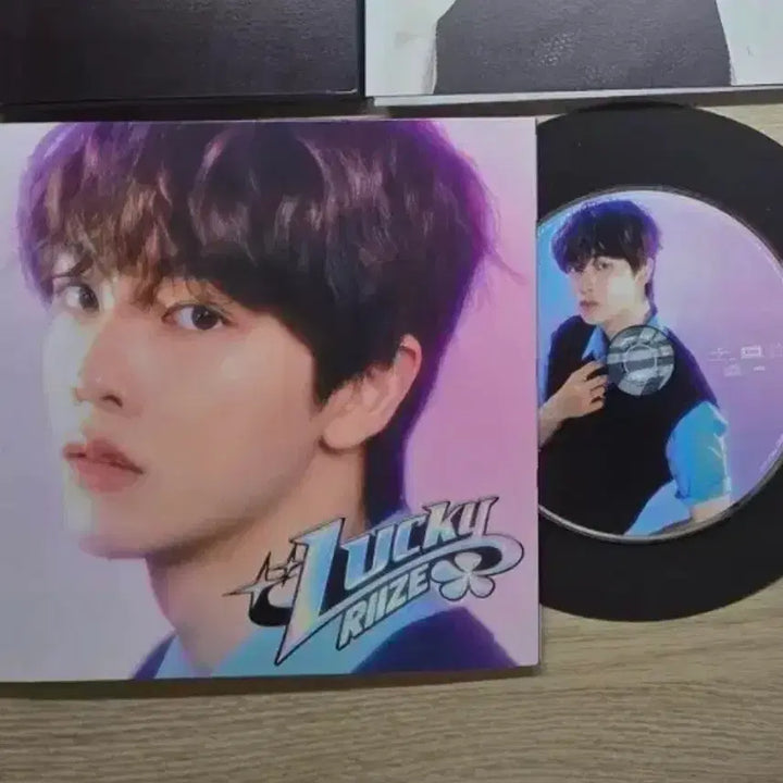 [BUNJANG] RIIZE Sungchan Lucky Draw Album / 라이즈 성찬 럭키 유니버셜 개인반 앨범 양도 lucky
