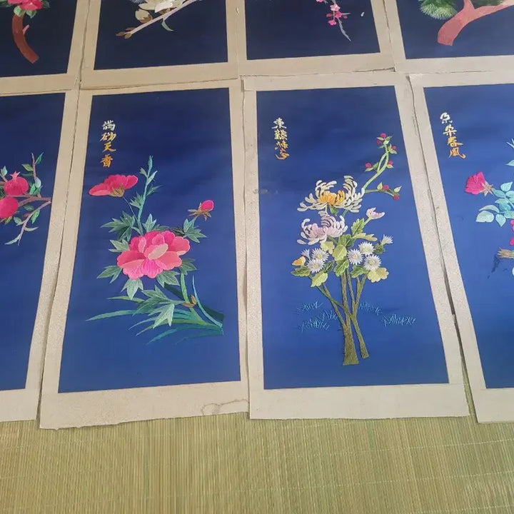[BUNJANG] 8-Panel Embroidered Folding Screen / 전통 자수 병풍 8폭 세트