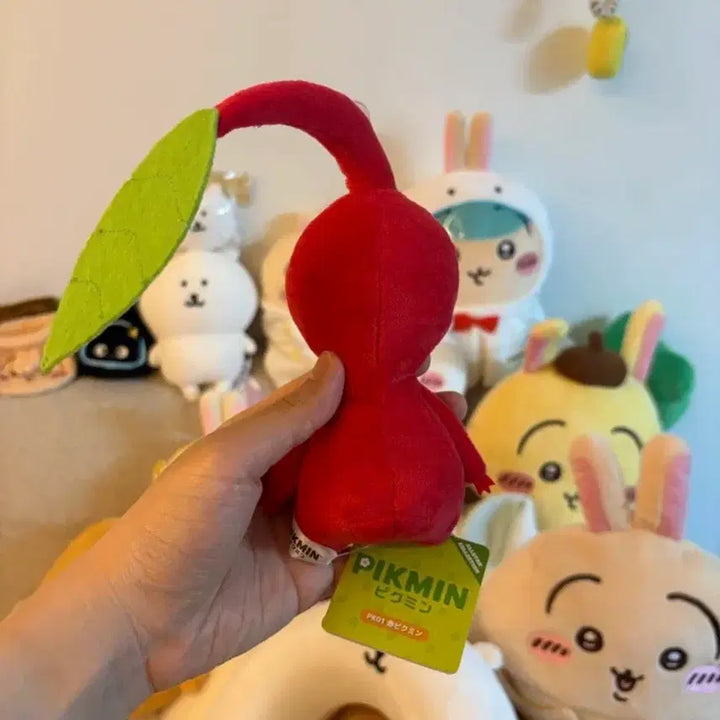 [BUNJANG] Pikmin Plush Red (New) / 새상품)피크민 인형 빨강 판매합니다