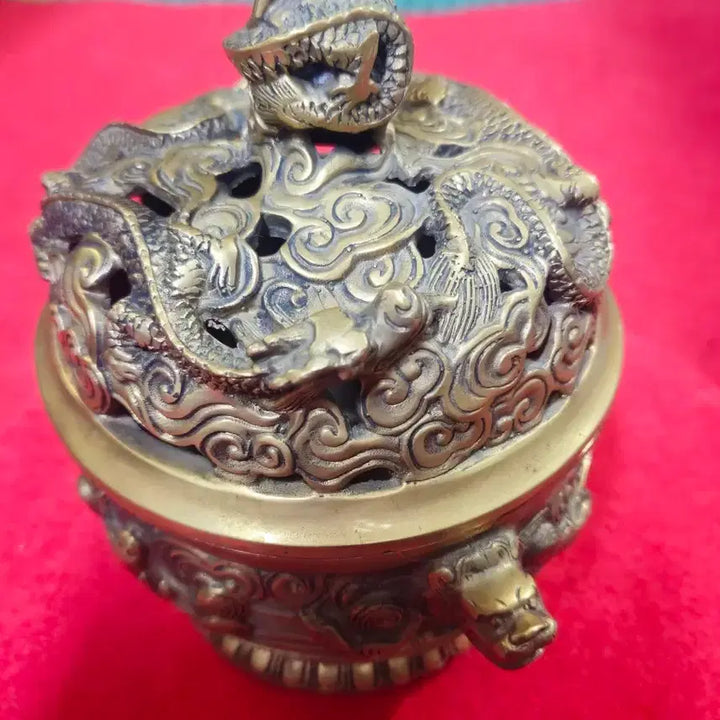 [BUNJANG] Qing Dynasty Royal Bronze Incense Burner with Dragon Motif / [명품 골동] 대청어제 투각 용문 황동 향로 (1.28kg 묵직한 청동