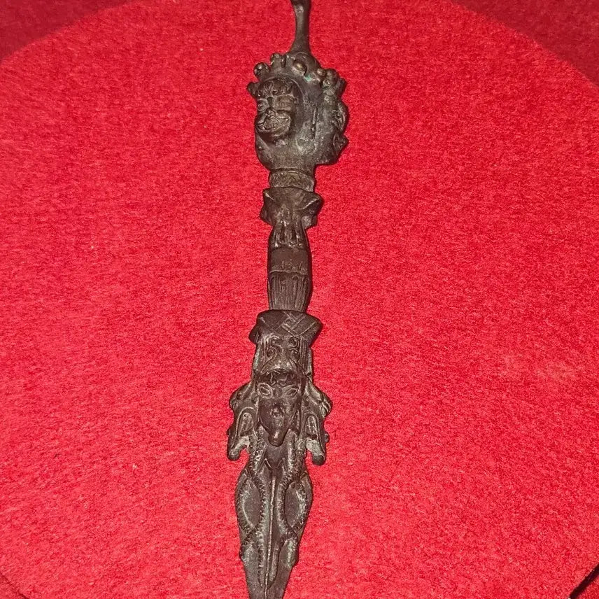 [BUNJANG] Antique Tibetan Bronze Vajra (Dorje) with Horsehead Guardian / [엔틱 민속품] 티베트 밀교 청동 금강저 (마두명왕 금강궐 / 액운타파