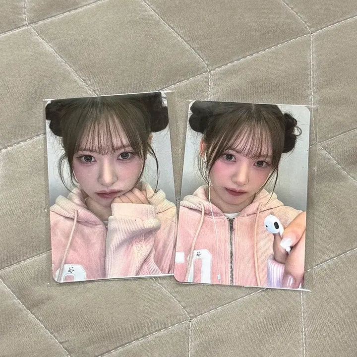 [BUNJANG] Lesene Liv Plus Chat Lip Balm Photocard / Moesomae Juri Earpiece Signed Polaroids POB / 리센느 리브 플러스챗 립밤 포카 / 모에소매 줄이어폰 싸인 폴라 미공포