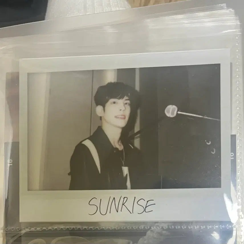 [BUNJANG] DAY6 Young K Sunrise Polaroids Set / 원필 선라이즈 폴라