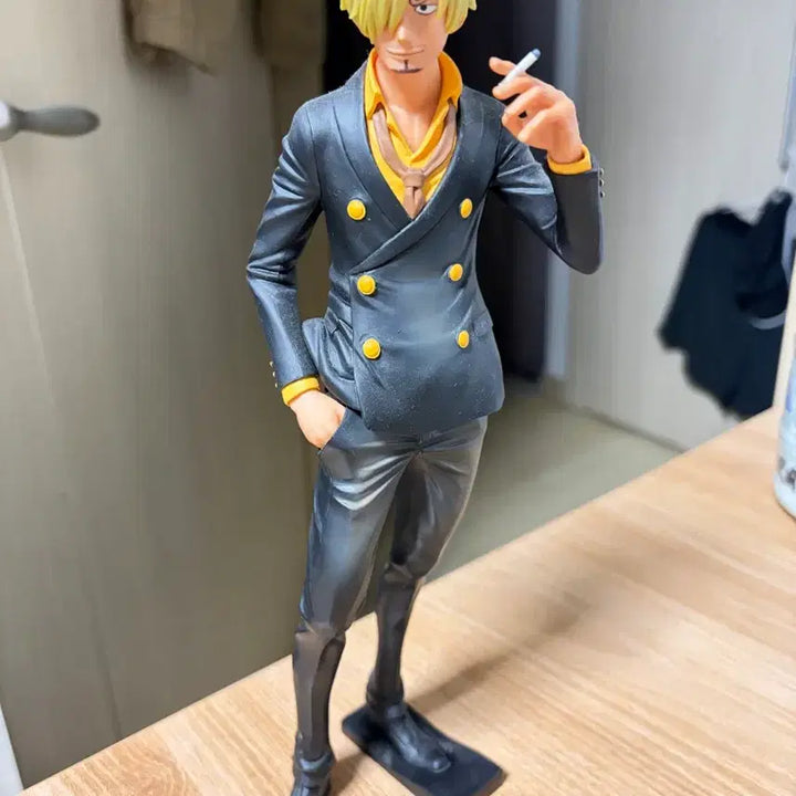 [BUNJANG] Banpresto One Piece Grandista Sanji Figure (Damaged) / 반프레스토 원피스 그란디스타 상디