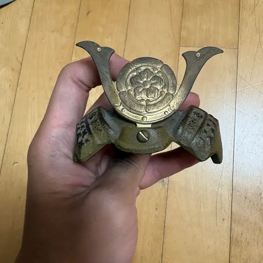 [BUNJANG] Decorative Samurai Helmet / 장식용 사무라이 철모