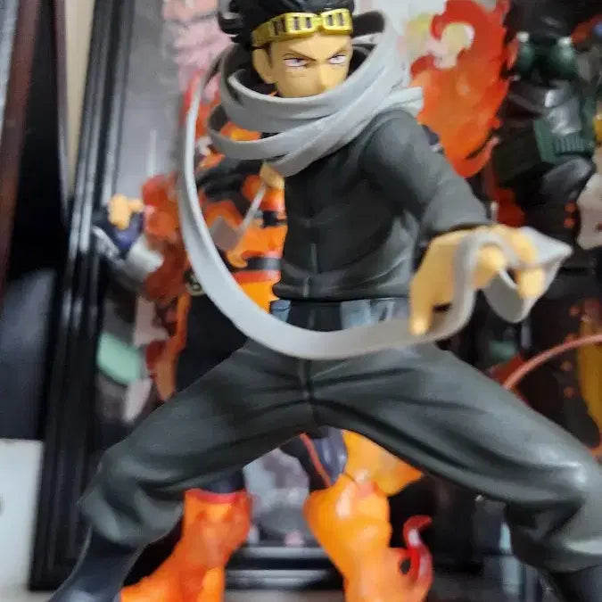 [BUNJANG] My Hero Academia Aizawa Shota Figure / +아이자와 하위상 덤) 나의 히어로 아카데미아 아이자와 쇼타 피규어
