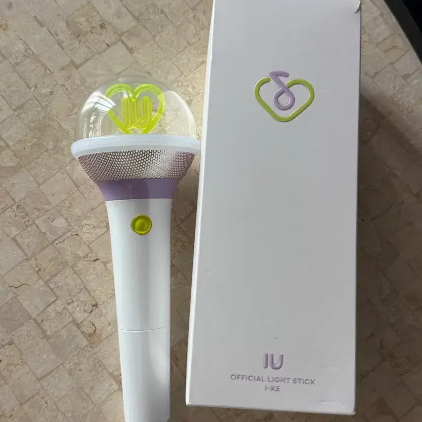 [BUNJANG] IU Lightstick "IKE" / 아이유 응원봉 아이크