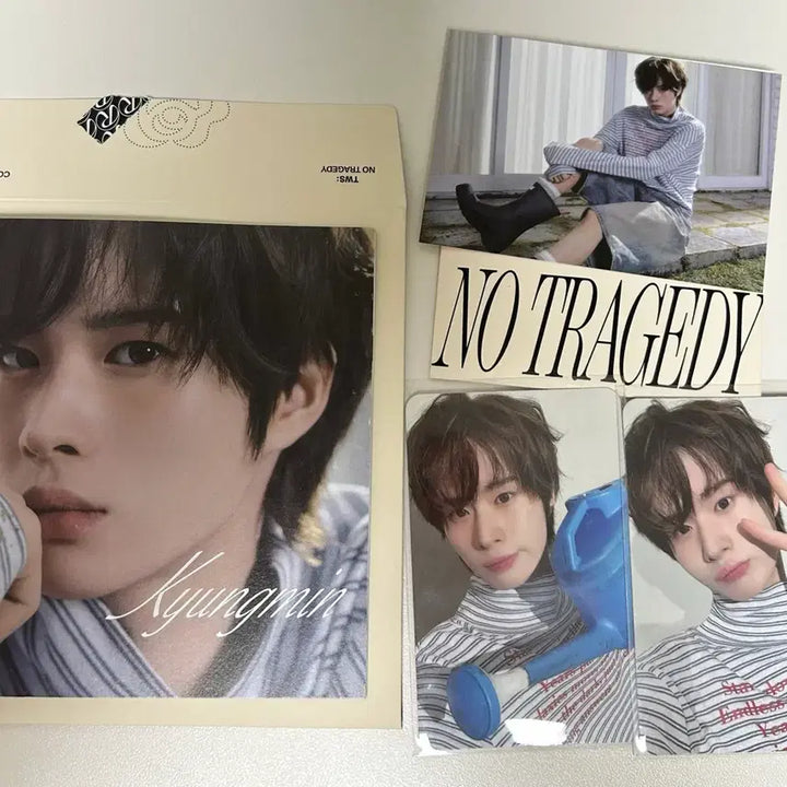 [BUNJANG] TWS Kyungmin Compact Album Blush Full Set Photocard / 투어스 경민 컴팩트 블러쉬 세트