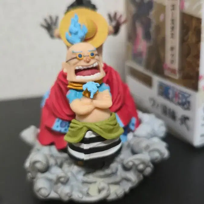 [BUNJANG] One Piece Log Box Monkey D. Luffy Figure / 원피스 로그박스 피규어 루피