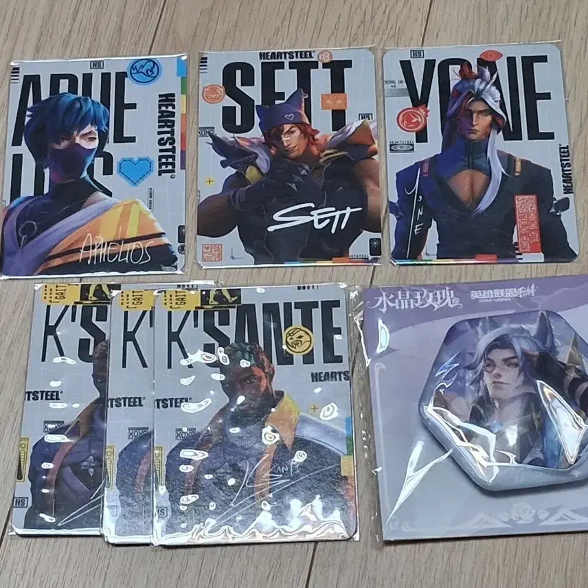 [BUNJANG] League of Legends Heartsteel Photocard and Badge Bundle Set / 롤 하트스틸 포카 세트 아펠 요네 크산테, 세트 뱃지 일괄