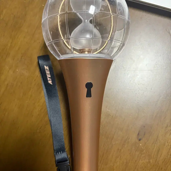 [BUNJANG] ATEEZ Lightiny 2 Lightstick / 라이티니2 양도합니다