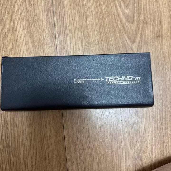 [BUNJANG] Techno 4000/m Silver Black Bundle / 테크노 4000/m 은색 검정색 일괄판매