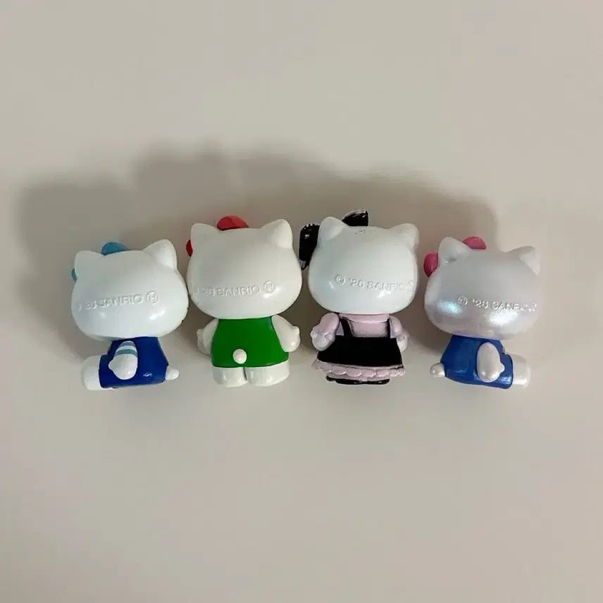 [BUNJANG] Hello Kitty Surprise Mix Set (B-Grade, 4 pieces) / 키티 서프라이즈 믹스 B급 4개 세트