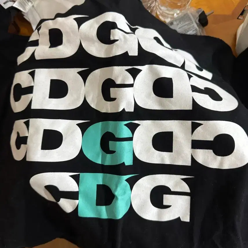 [BUNJANG] Comme des Garçons G-Dragon Short Sleeve T-Shirt / 지드래곤 꼼데 반팔티 m