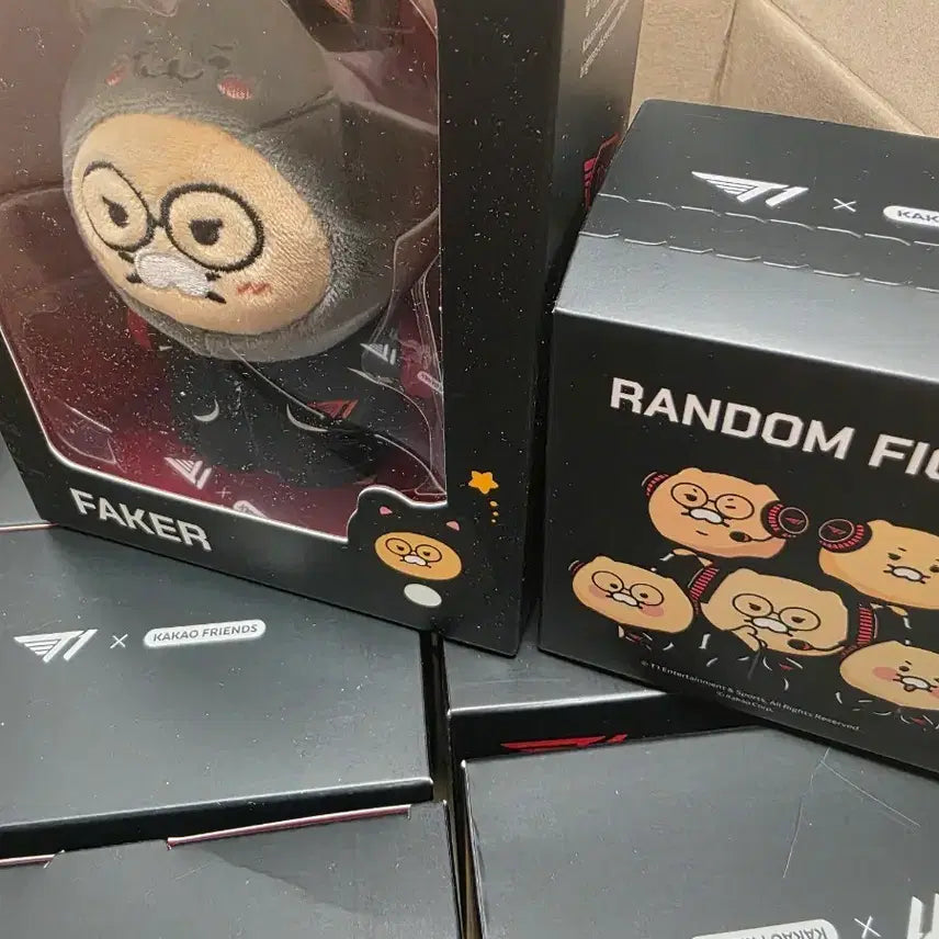 [BUNJANG] Faker T1 Kakao Friends Doll Photocard / [미개봉]페이커 Faker T1 카카오프렌즈 인형 티원 포카 포함