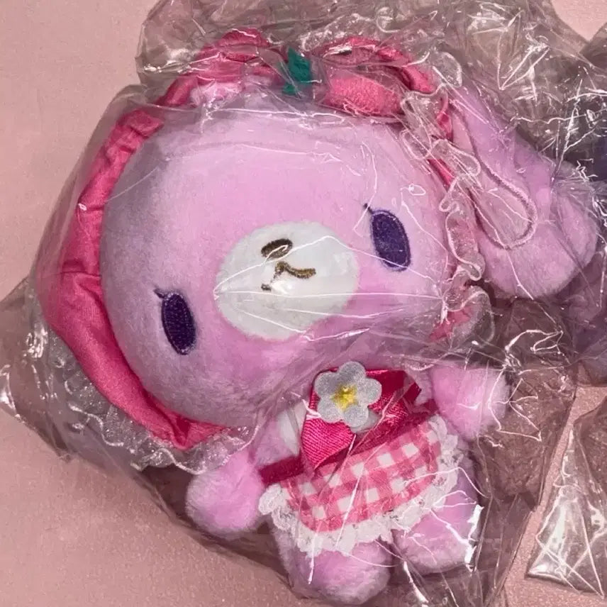 [BUNJANG] Sugarbunnies Strawberry Usagi Doll Mascot / 슈가바니즈 스트로베리우사 인형 마스코트