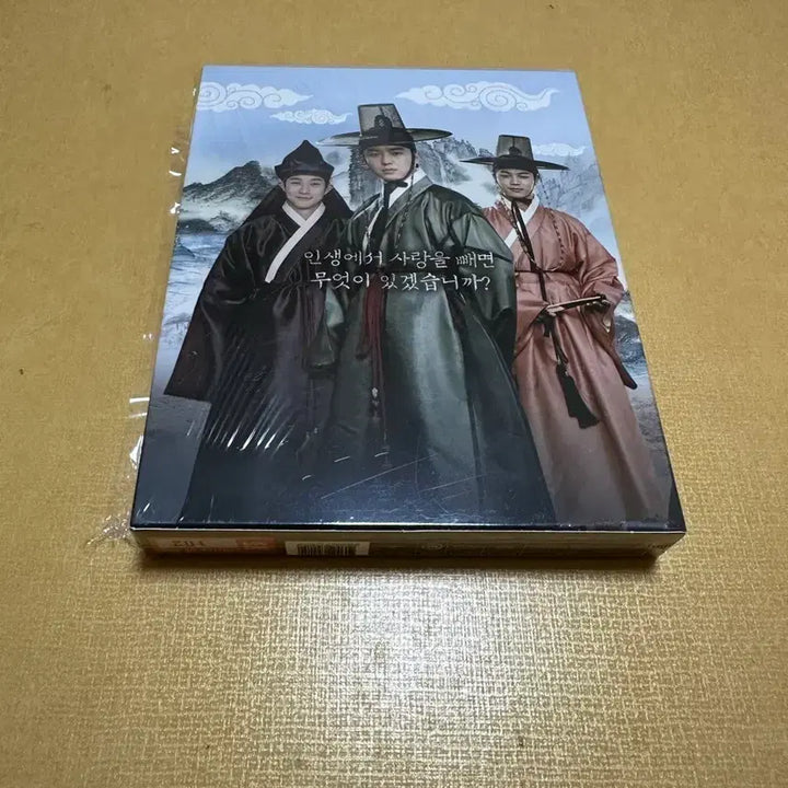 [BUNJANG] Lee Seung Gi Signed Autograph Postcard Limited Edition Blu-ray / 궁합 500장 한정판 블루레이 이승기 친필 포스트카드 포함 판매합니다.