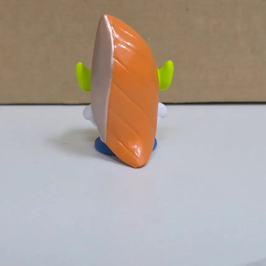 [BUNJANG] Toy Story Alien Sushi Figure / 토이스토리 알린 스시 피규어