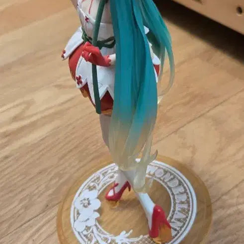 [BUNJANG] Taito Vocaloid Hatsune Miku Wonderland Thumbelina Figure / [타이토][보컬로이드] 하츠네 미쿠 Wonderland 피규어 엄지 공주