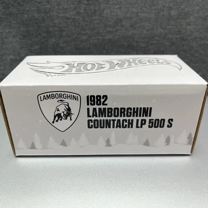 [BUNJANG] Hot Wheels RLC Holiday Countach Sealed / 핫휠 RLC 홀리데이 쿤타치
