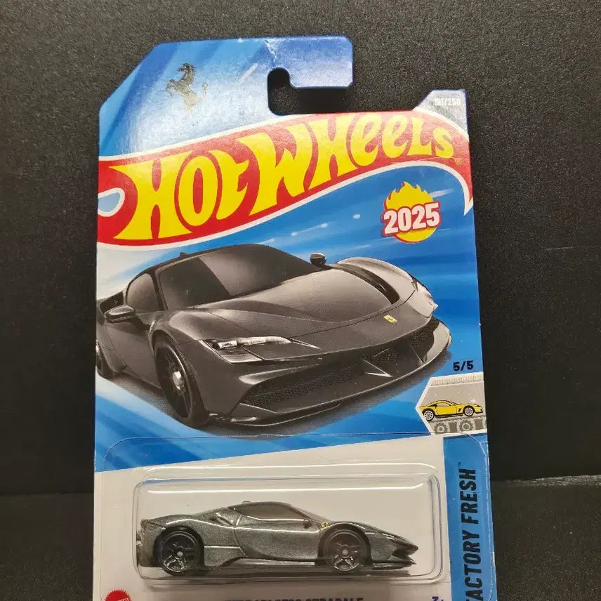 [BUNJANG] Hot Wheels Ferrari SF90 Stradale Gray Diecast Model / 핫휠 페라리 SF90 스트라달레 회색 다이캐스트 미니지티