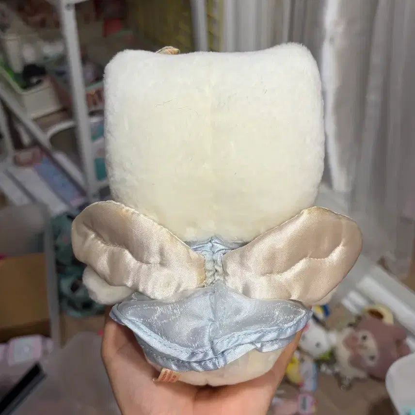 [BUNJANG] Sanrio Classic Angel Kitty Plush Toy / 산리오 고전 엔젤 키티 인형 고전 키티