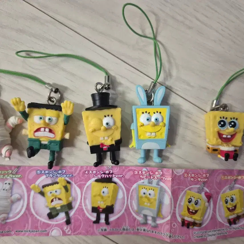 [BUNJANG] Bandai SpongeBob Party Collection Figure Keychain (2007) / 2007년 고전 반다이 스폰지밥 파티컬렉션 피규어 키링 새상품