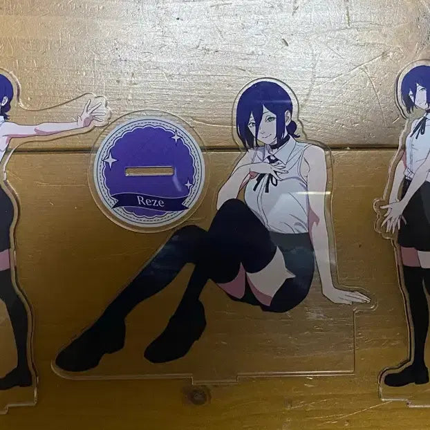 [BUNJANG] Chainsaw Man Rize 3-Piece Acrylic Stand Set / 체인소맨 아크릴 스탠드 레제 3종 세트