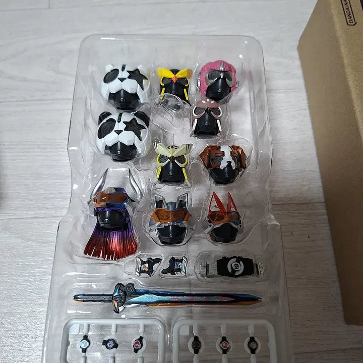 [BUNJANG] Bandai Tamashii Nations Kamen Rider Geats SHFiguarts Action Figure / shf 가면라이더 기츠 판매합니다.