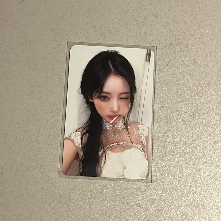[BUNJANG] Miyao Anna Bite Now Hellolive Lucky Draw Photocard / 미야오 안나 BITE NOW hellolive 헬로라이브 미공포 포카