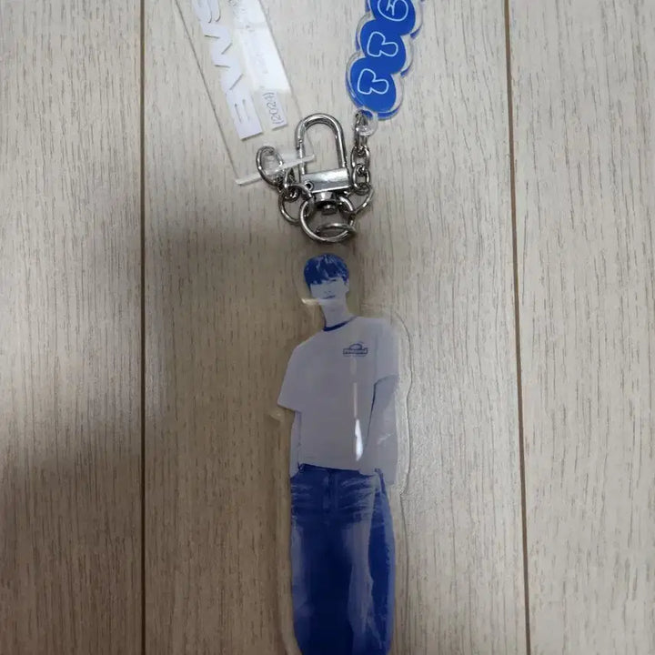 [BUNJANG] Byun Woo Seok Official Goods Acrylic Keyring / 변우석 공식키링 굿즈