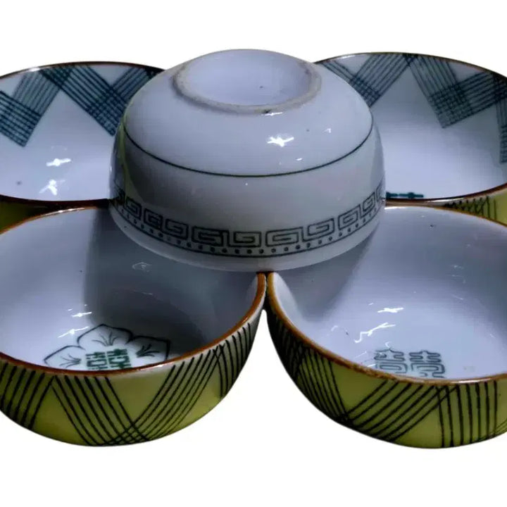 [BUNJANG] Makgeolli Cup Saucer Set - 5 Pieces / 막걸리잔 종지 5개 일괄 근대사 수집용