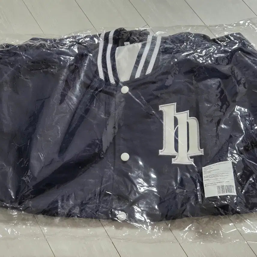 [BUNJANG] Hololive Campus Festival Varsity Jacket XL / 홀로라이브 캠퍼스 페스티벌 과잠
