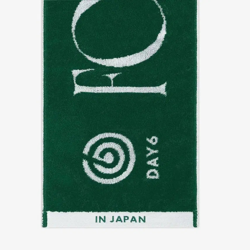 [BUNJANG] Day6 Forever Young Japan MD Cheering Towel (Sealed) / 데이식스 일본md 포에버영 응원타올 미개봉새상품