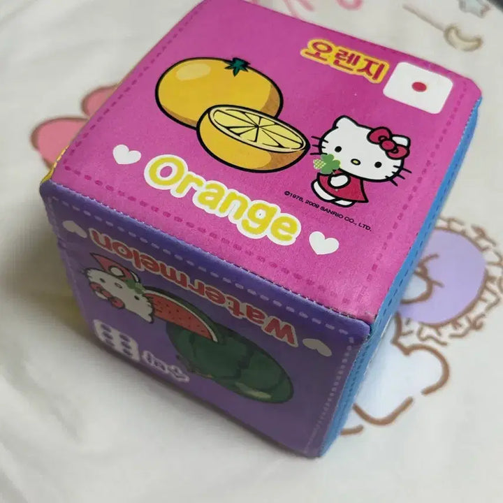 [BUNJANG] Vintage Hello Kitty Fruit Dice Stationary / 고전) 고전문구 색깔 키티 과일 주사위