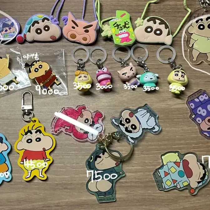 [BUNJANG] Crayon Shin-chan Characters Buttocks Walking Figure Gacha Night Light / 짱구 맹구 철수 훈이 유리 엉덩이걷기 피규어 가챠 아기베이비 라이트무드등