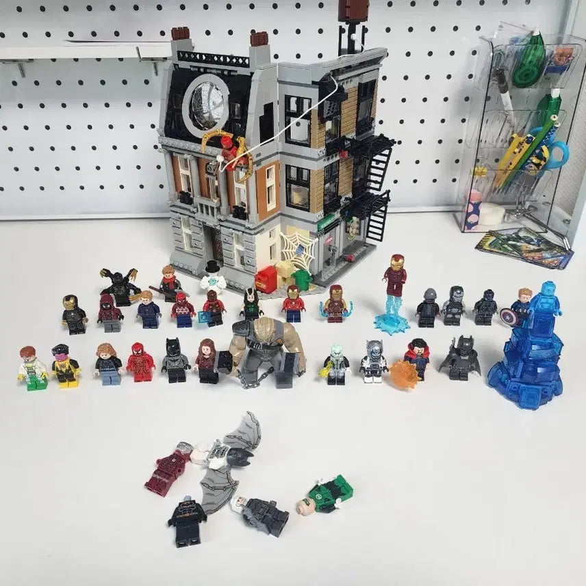 [BUNJANG] LEGO Marvel Super Heroes 76108 Sanctum Showdown Building Set / 레고 마블 76108+미피떨이