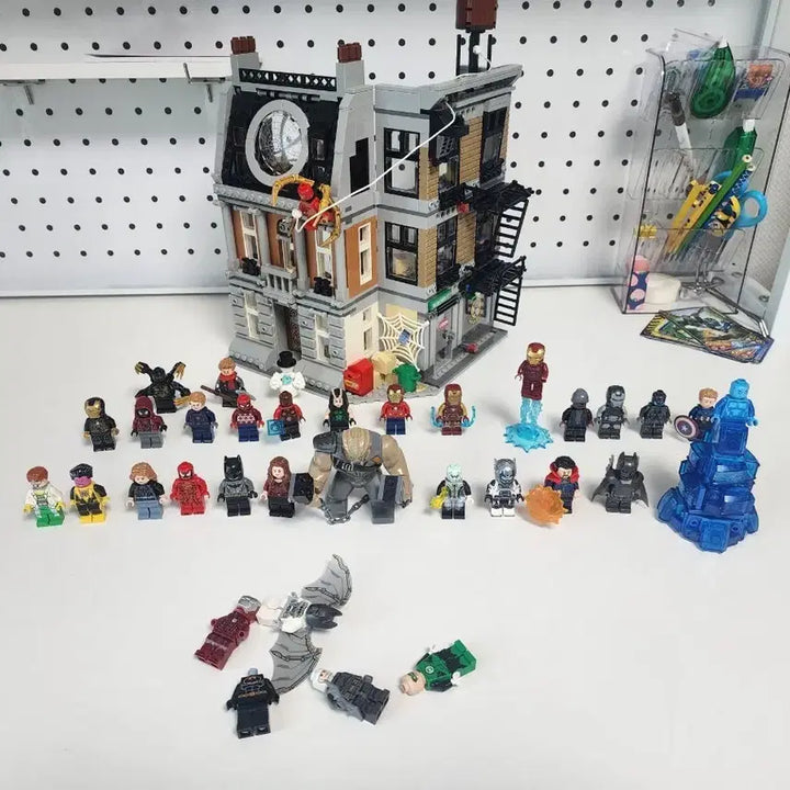 [BUNJANG] LEGO Marvel Super Heroes 76108 Sanctum Showdown Building Set / 레고 마블 76108+미피떨이