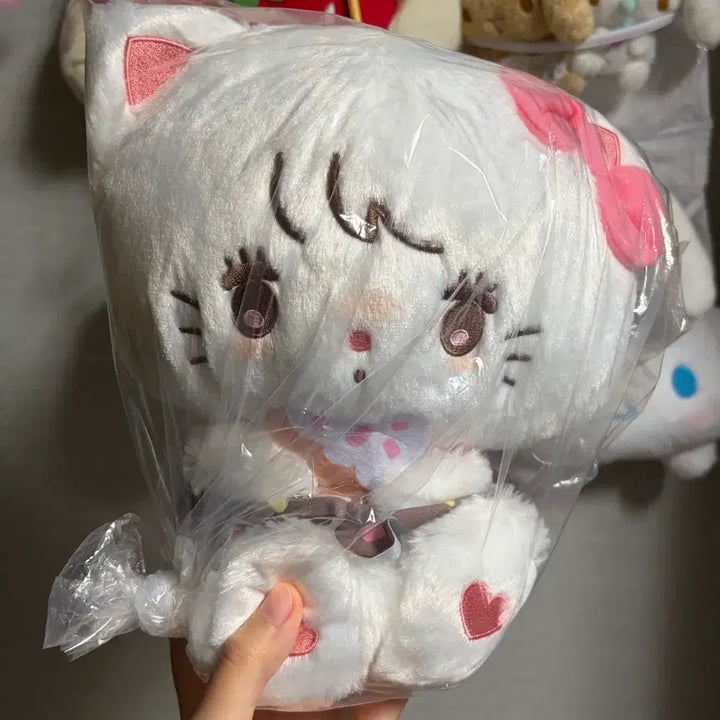 [BUNJANG] Sanrio x Mikko Character Donut Design Big Plush Doll - Hello Kitty / (세트)산리오x미코 캐릭터 도넛 디자인 BIG 봉제인형 헬로키티 쿠로미