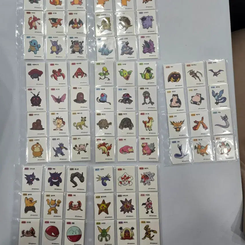 [BUNJANG] 2024 Season 2 Pokémon Stickers Generation 1 Full Set (163 types) / 2024년 시즌2 포켓몬 띠부씰 1세대 163종 전종 세트입니다.
